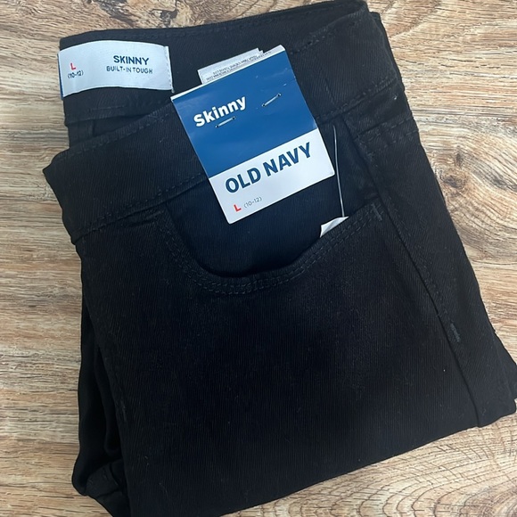 Old Navy Black Skinny Built In Tough Stretch Jeans, Size 10-12 - Picture 2 of 4
